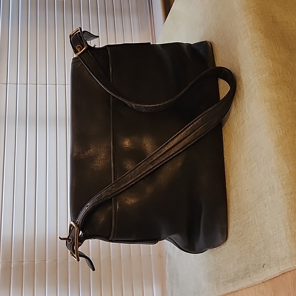 Coach Black Leather Shoulder Bag - Picture 2 of 4
